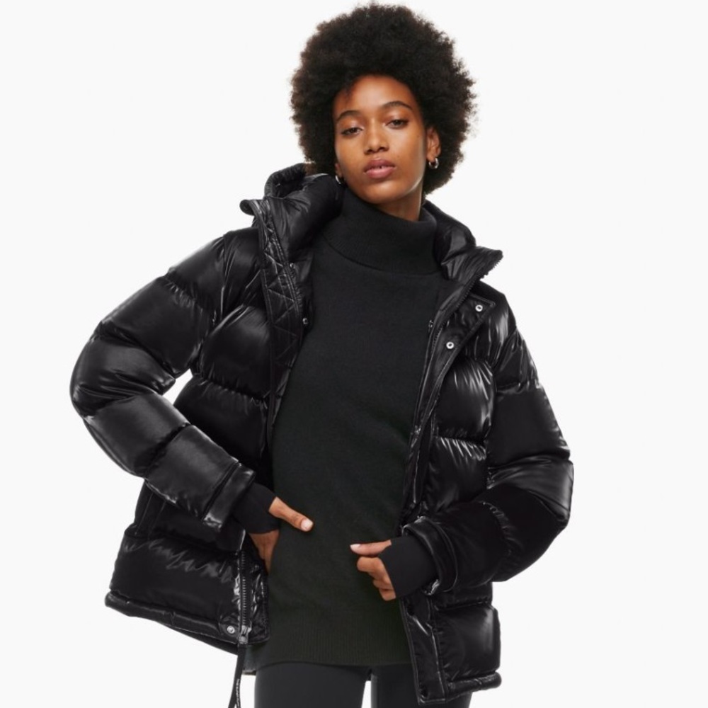 Aritzia Superpuff